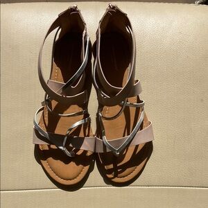 Avenue Silver and Blush Sandals Gladiator Style